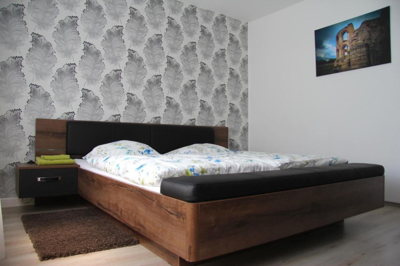 Geraeumige 4 Zimmer Wohnung An Den Kaiserthermen Tréveris Exterior foto